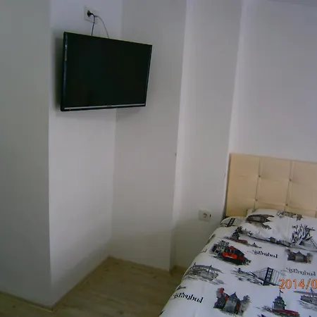 Fatih Apartment *